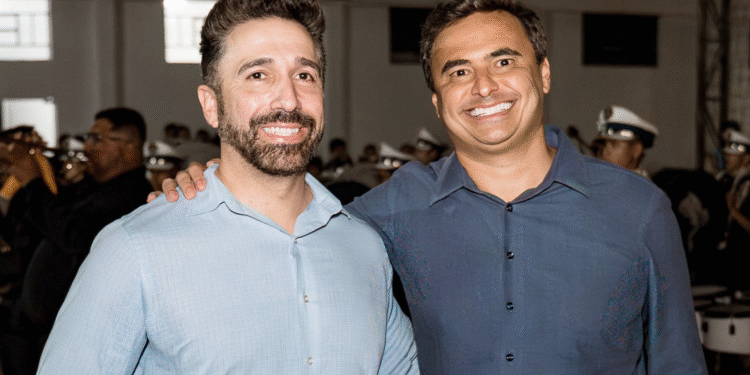 Prefeito de Itararé João Fadel Filho ao lado do Deputado Federal Mauricio Neves