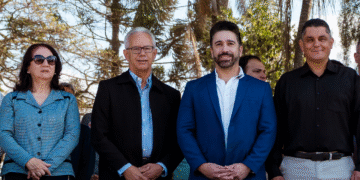 Deputado Estadual Edson Giriboni prestigia desfile cívico e reforça histórico de investimentos em Itararé