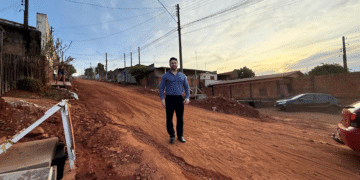 Governador Tarcísio e Prefeito João Fadel asseguram pavimentação histórica para o Jardim São Paulo em Itararé